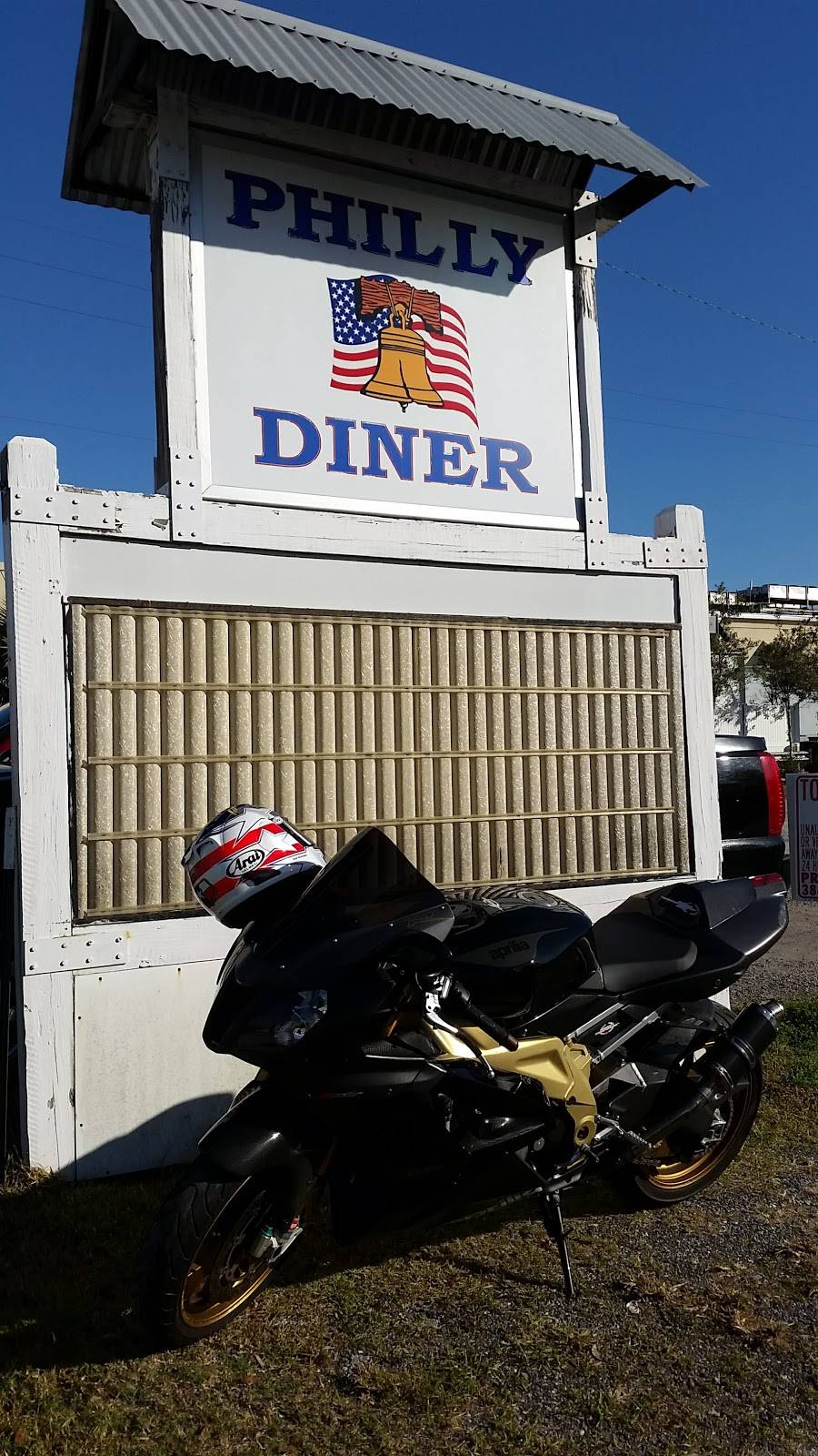 Philly Diner | restaurant | 205 S Spring Garden Ave, DeLand, FL 32720, USA | 3868734357 OR +1 386-873-4357