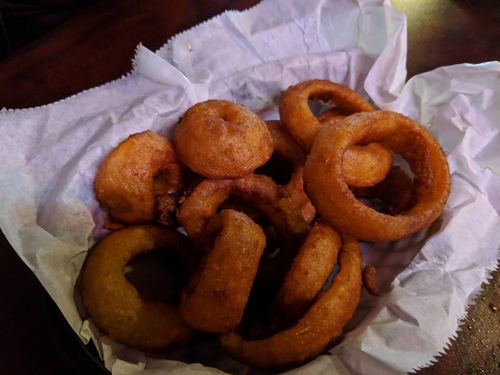 Yesterdays | restaurant | 4412 Woodson Rd, St. Louis, MO 63134, USA | 3144235677 OR +1 314-423-5677