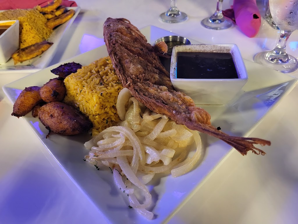Latin Dream Restaurant | restaurant | 230 W General Screven Way Ste 100, Hinesville, GA 31313, USA | 9124327768 OR +1 912-432-7768