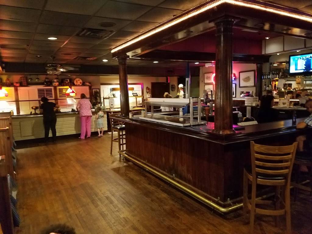 Village Station 1893 Restaurant | restaurant | 2744 N Roberts Ave, Lumberton, NC 28358, USA | 9107390211 OR +1 910-739-0211