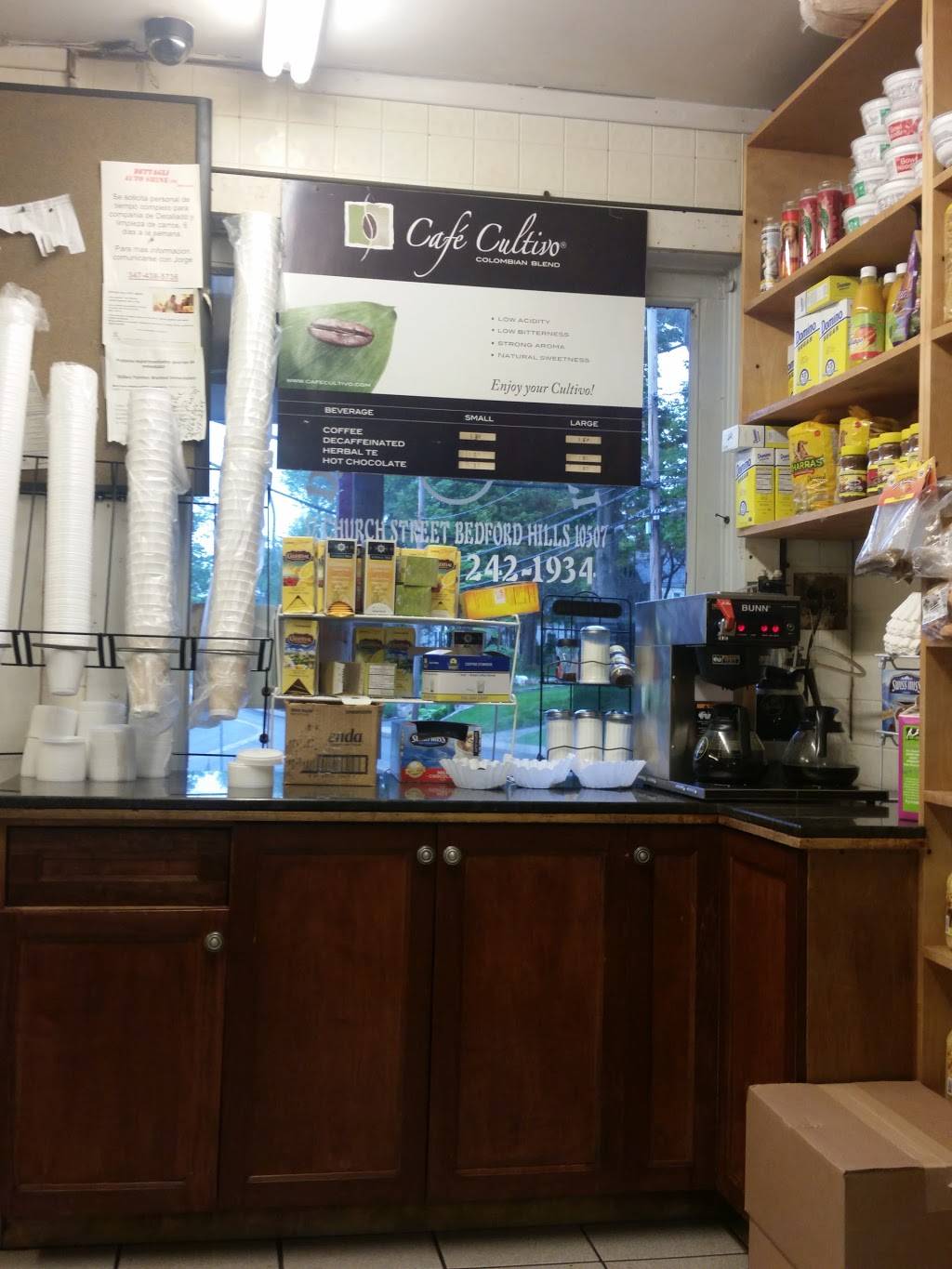 Dayanaras Deli | restaurant | 52 Church St, Bedford Hills, NY 10507, USA | 9142421934 OR +1 914-242-1934