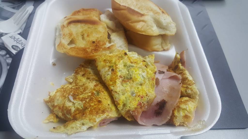 Versalles Cafe | cafe | 9036 S Orange Ave, Orlando, FL 32824, USA | 4075829740 OR +1 407-582-9740