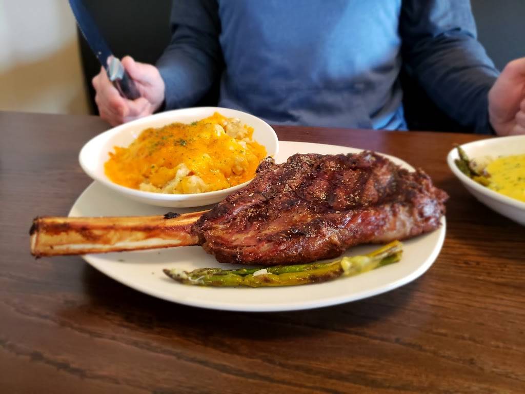 Mannings Steaks and Spirits | restaurant | 11100 W Alameda Ave, Lakewood, CO 80226, USA | 7204846567 OR +1 720-484-6567