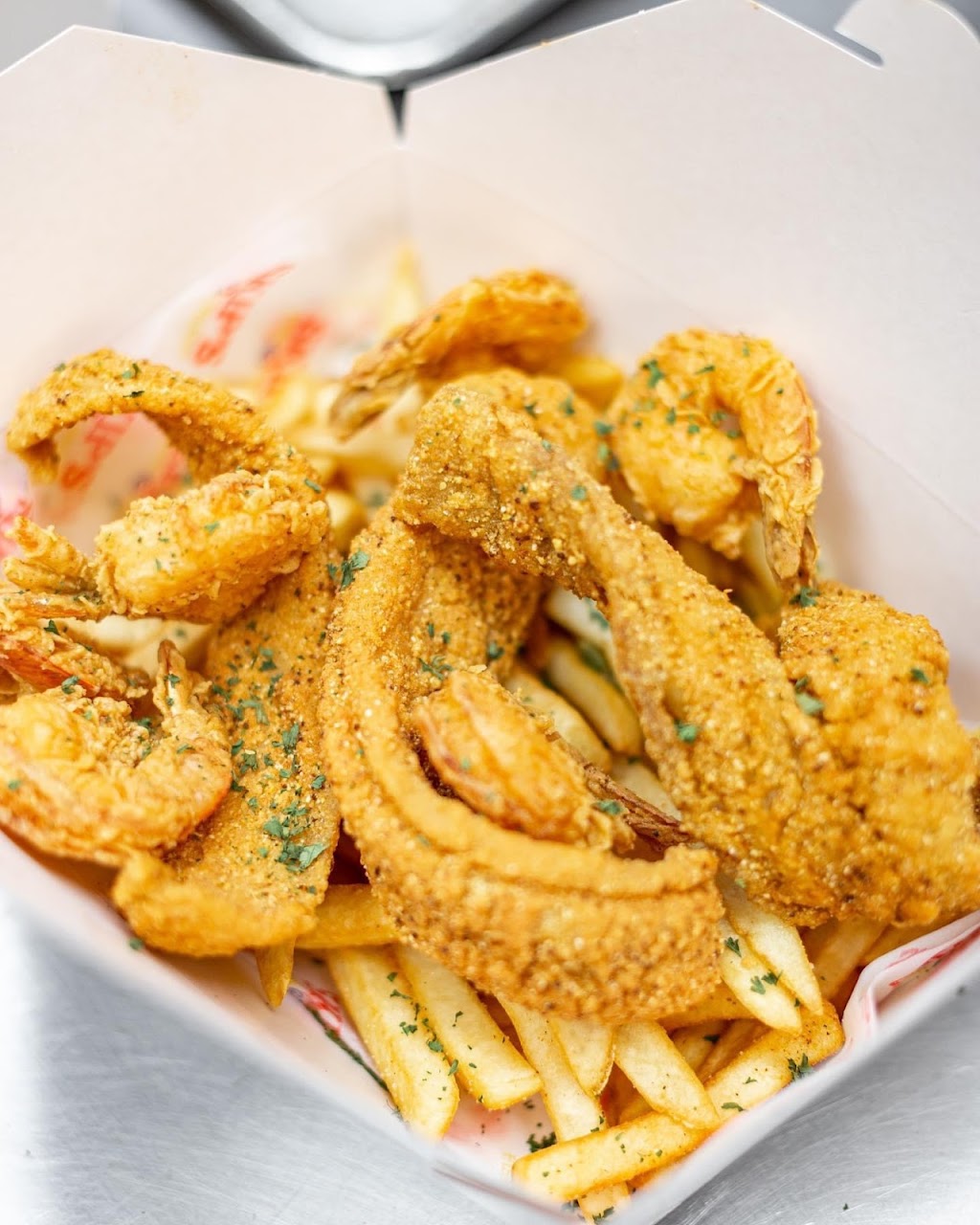 Skips Fish & Chicken | restaurant | 3291 Truxel Rd Suite 24, Sacramento, CA 95833, USA | 9169091970 OR +1 916-909-1970