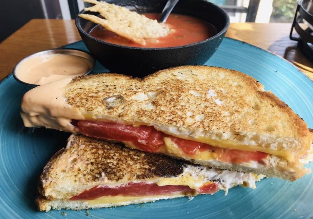 The Remedy Diner | restaurant | 927 W Morgan St, Raleigh, NC 27603, USA | 9198353553 OR +1 919-835-3553