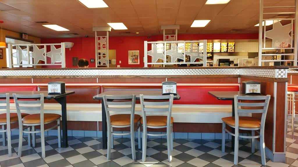 Carls Jr. | meal takeaway | 2100 E Carson St, Long Beach, CA 90807, USA | 5624929984 OR +1 562-492-9984