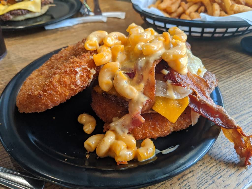 Zombie Burger + Drink Lab | restaurant | 300 E Grand Ave, Des Moines, IA 50309, USA | 5152449292 OR +1 515-244-9292