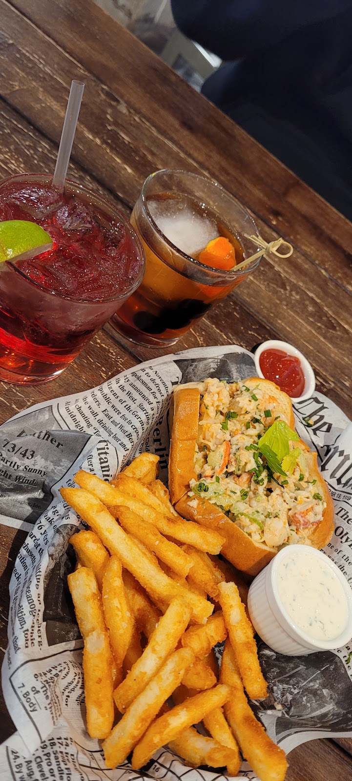 Funky Town Fish at Crockett Hall Restaurant Emporium | restaurant | 3000 Crockett St, Fort Worth, TX 76107, USA | 8178857331 OR +1 817-885-7331