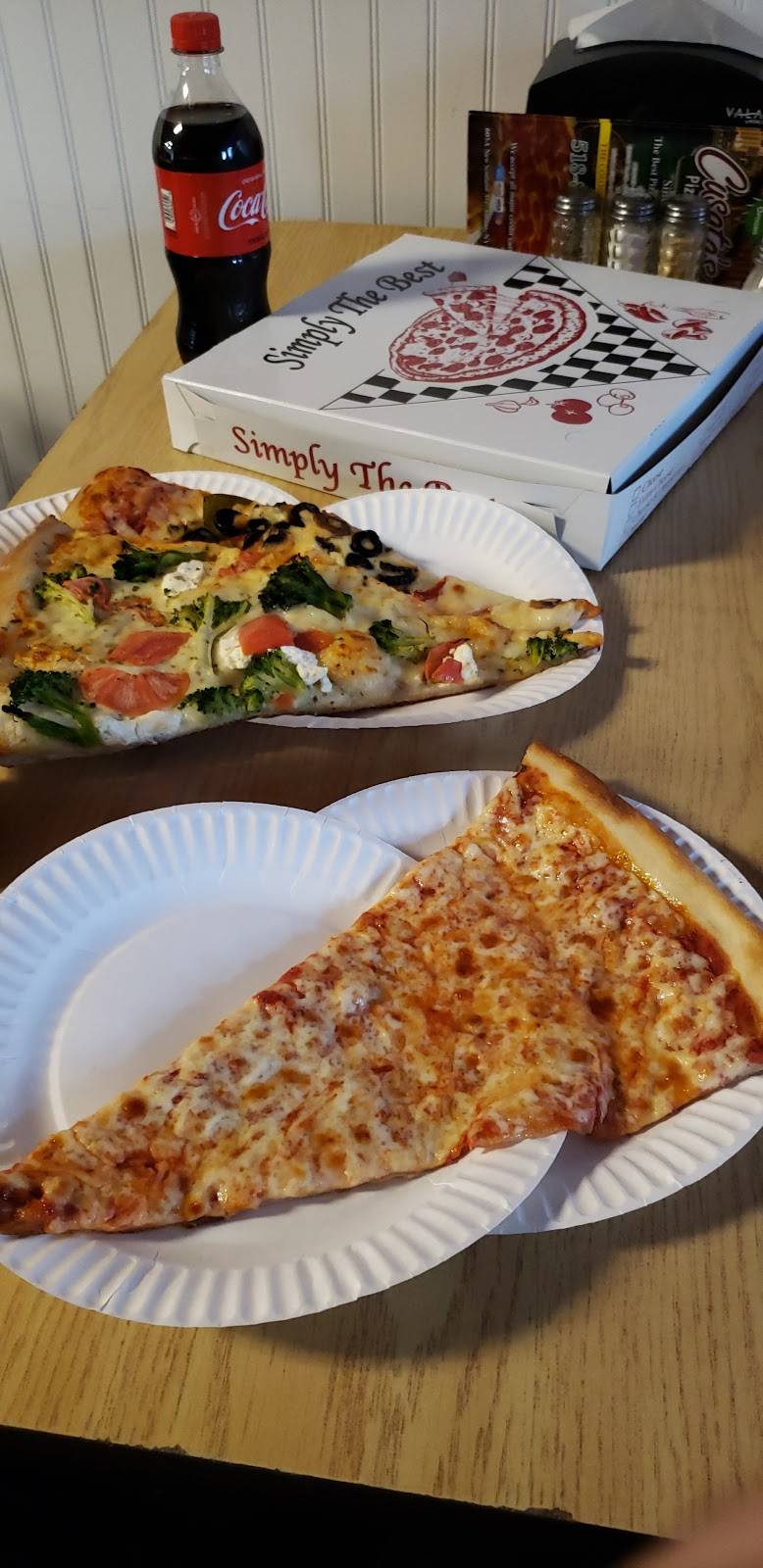 Cusatos | meal takeaway | 605 New Scotland Ave #1, Albany, NY 12208, USA | 5188139001 OR +1 518-813-9001