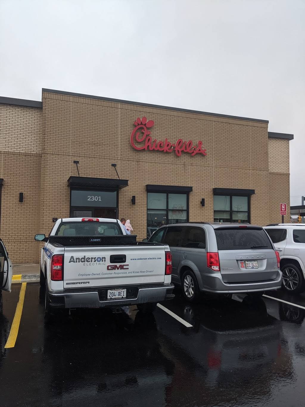 Chick-fil-A | restaurant | 2301 N Prospect Ave, Champaign, IL 61822, USA | 2173513094 OR +1 217-351-3094
