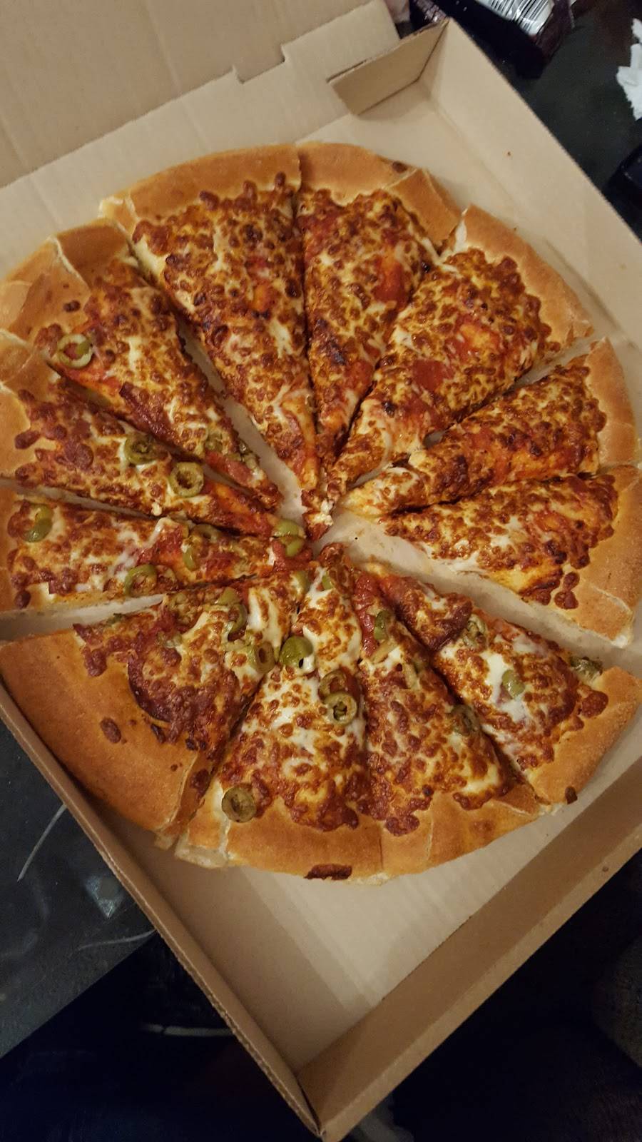 Pizza Hut | meal delivery | 130 Davis Dr, Newmarket, ON L3Y 2N1, Canada | 9058985331 OR +1 905-898-5331