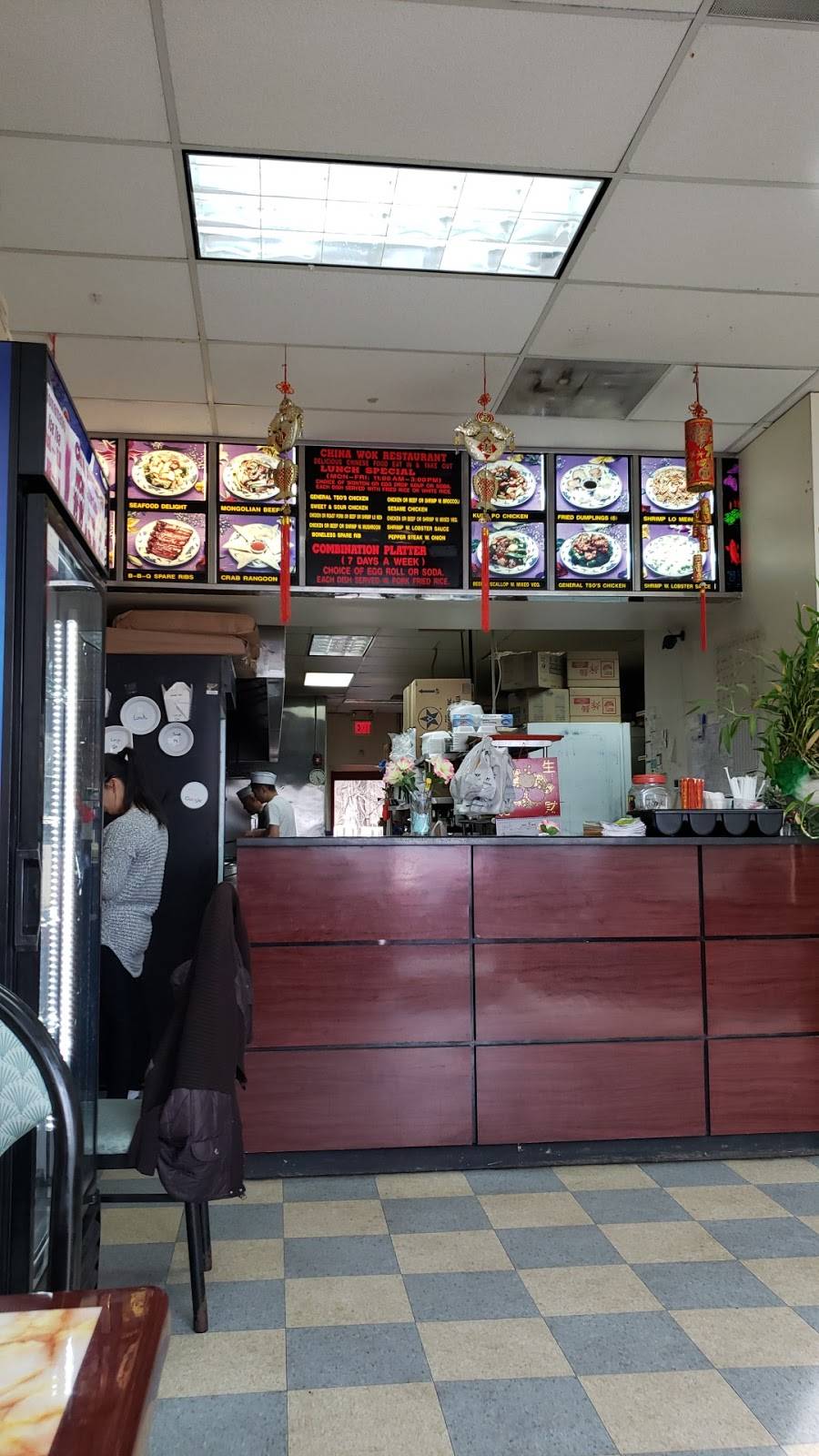 China Wok | restaurant | 2039 S Pleasant Valley Rd, Winchester, VA 22601, USA | 5405357256 OR +1 540-535-7256