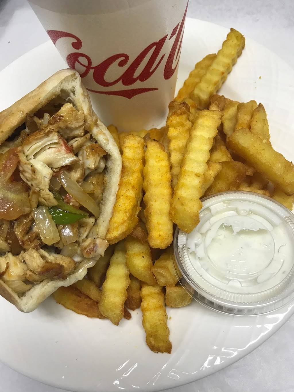 Chicago Style Gyros 7 | restaurant | 901 Rivergate Pkwy, Goodlettsville, TN 37072, USA | 6158594800 OR +1 615-859-4800