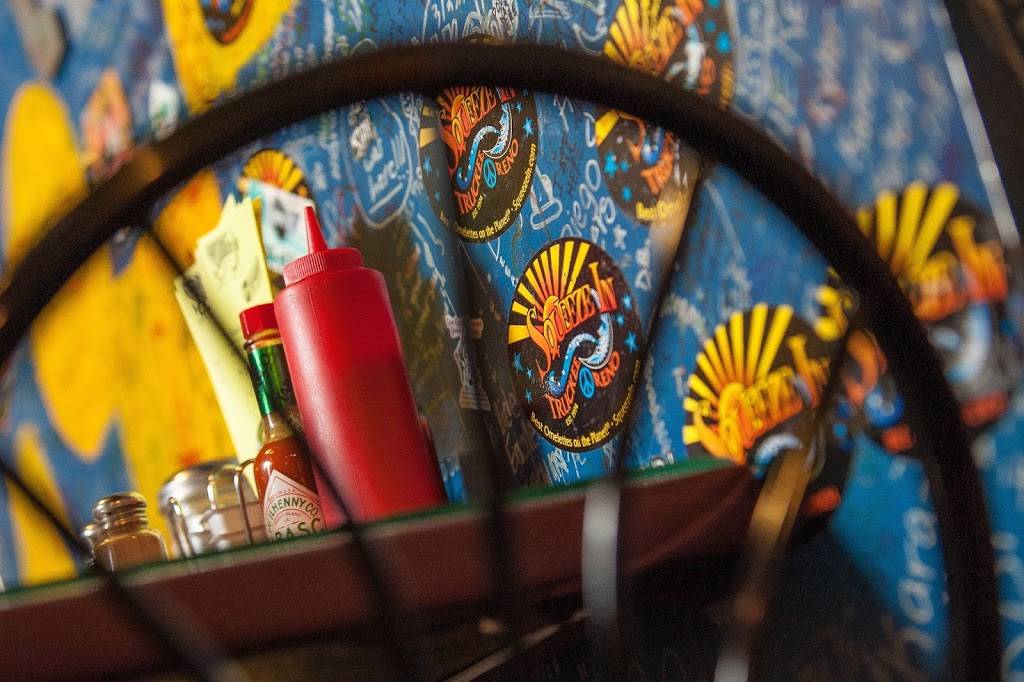 Squeeze In | restaurant | 8876 S Eastern Ave #100, Las Vegas, NV 89123, USA | 7024855847 OR +1 702-485-5847