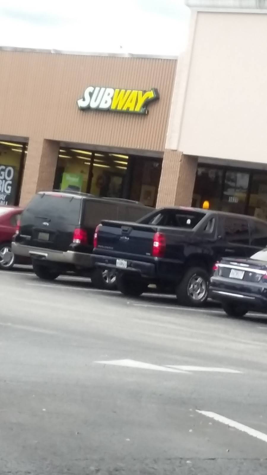 Subway Restaurants | restaurant | 9628 US-301, Riverview, FL 33569, USA | 8136778393 OR +1 813-677-8393