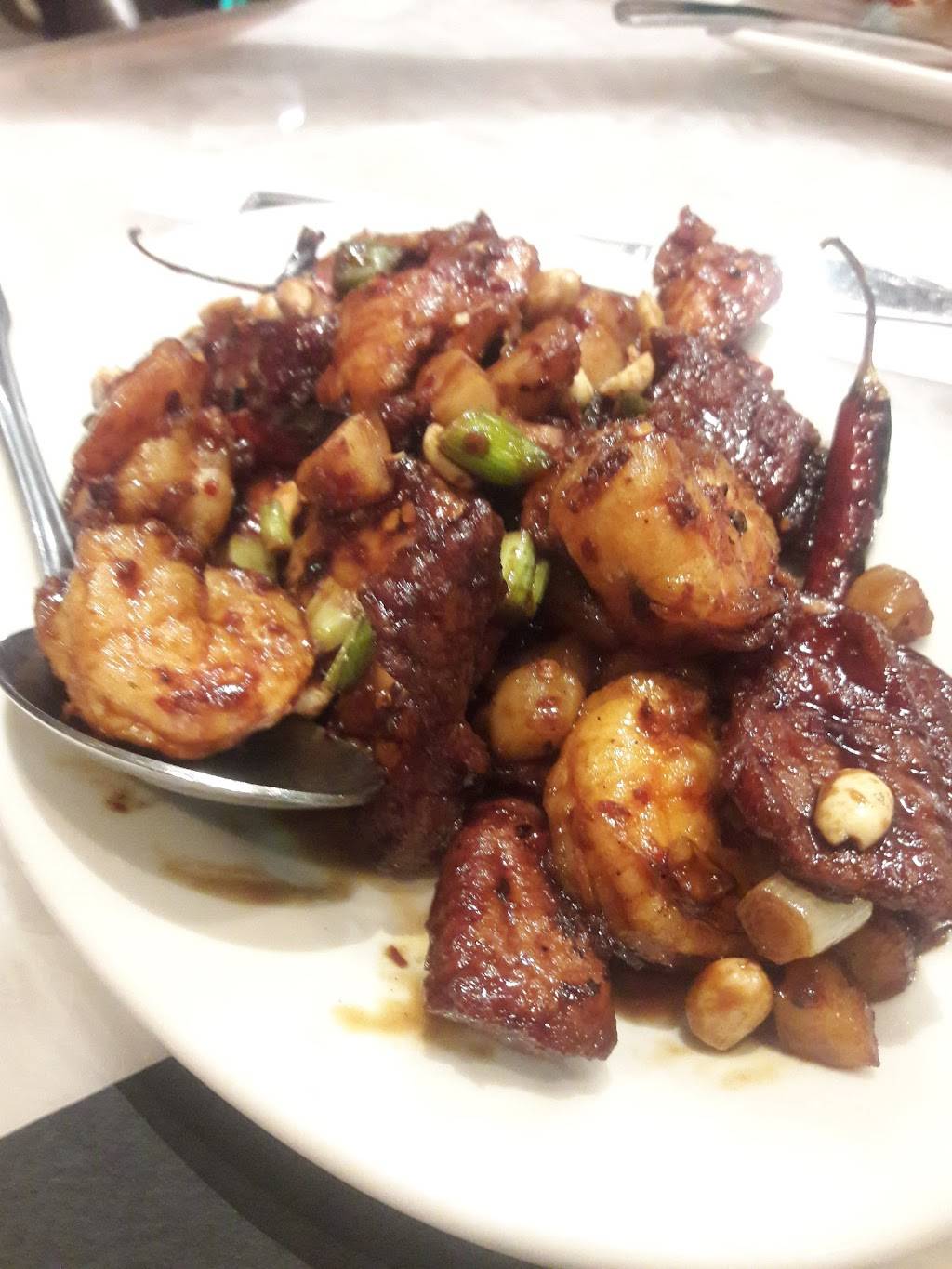 Chin Chin Restaurant | restaurant | 11740 San Vicente Blvd, Los Angeles, CA 90049, USA | 3108262525 OR +1 310-826-2525