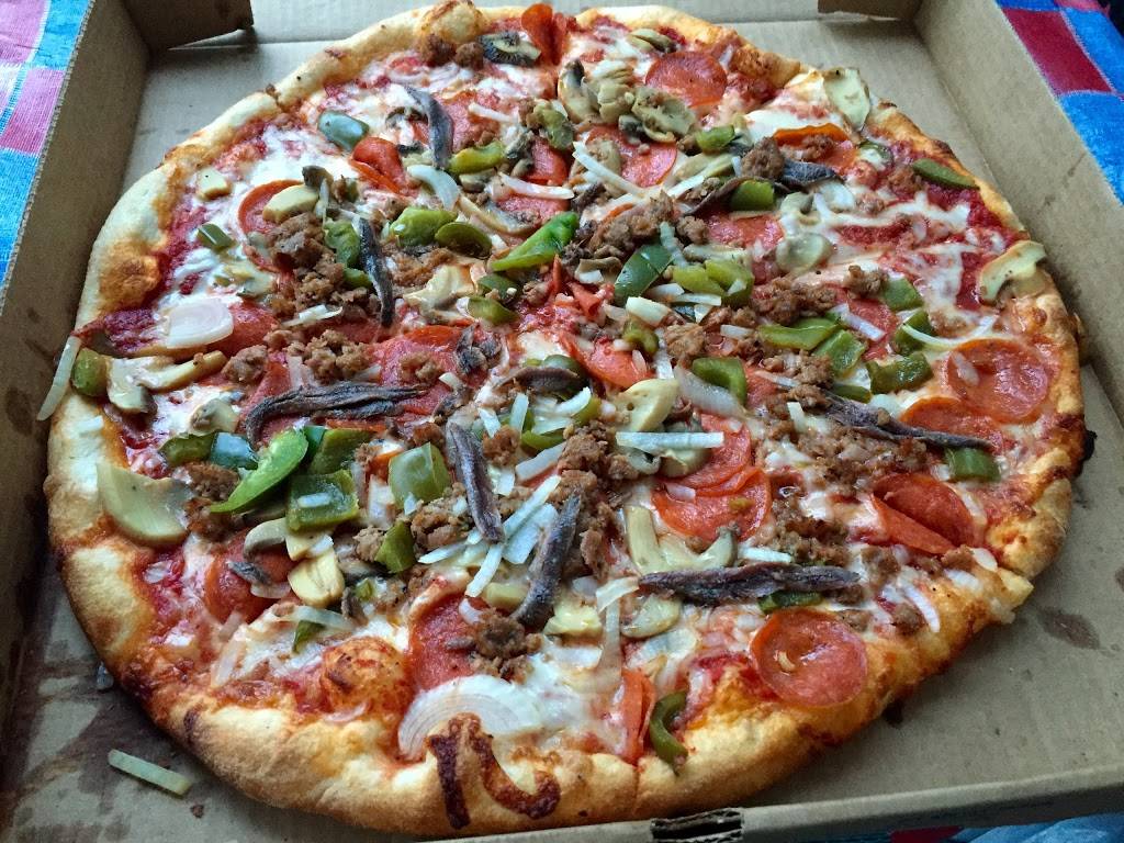 Giuseppes Pizzeria & Italian Cuisine | restaurant | 935 Sebastian Blvd, Sebastian, FL 32958, USA | 7725898508 OR +1 772-589-8508