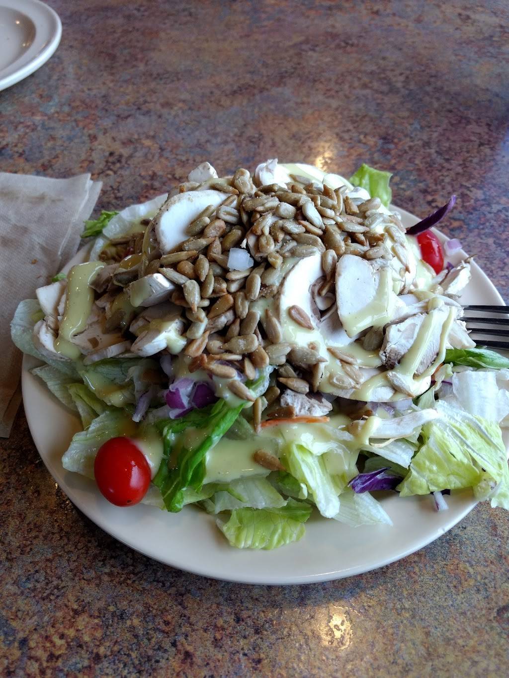 Chicagos Pizza | restaurant | 1023 Payne St, Tell City, IN 47586, USA | 8125474060 OR +1 812-547-4060