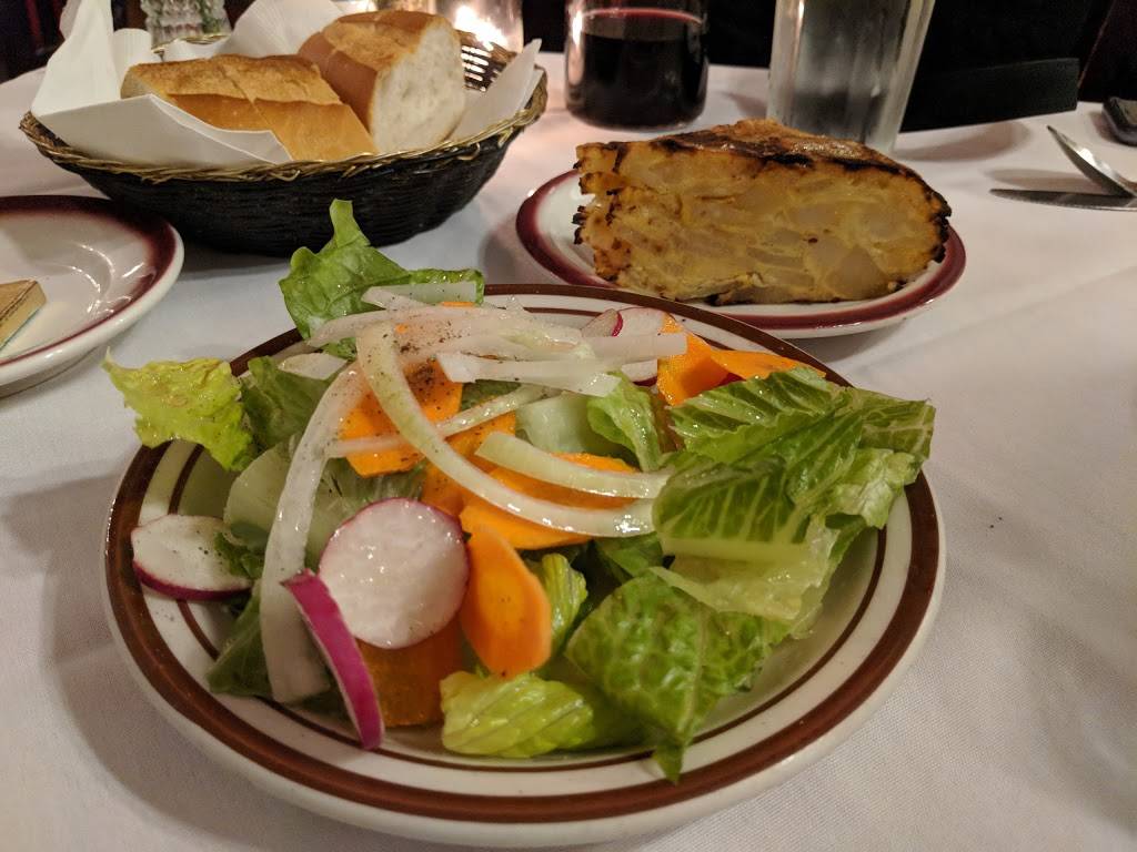 Café Riazor | restaurant | 245 W 16th St, New York, NY 10011, USA | 2127272132 OR +1 212-727-2132