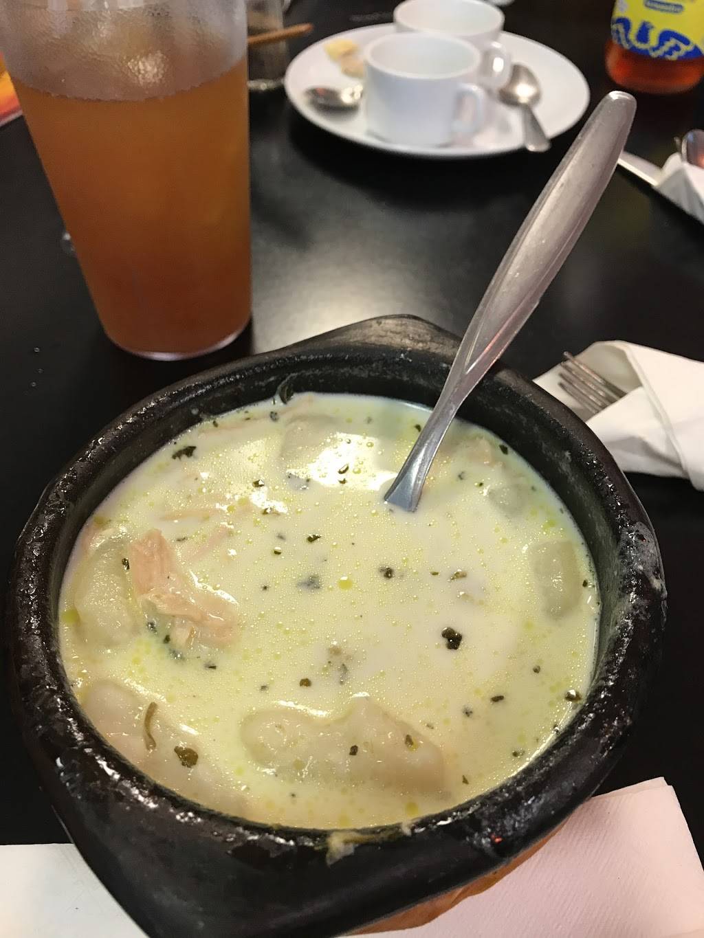 Ajiacos Restaurant | restaurant | 952 W Hallandale Beach Blvd, Hallandale Beach, FL 33009, USA | 9544552722 OR +1 954-455-2722