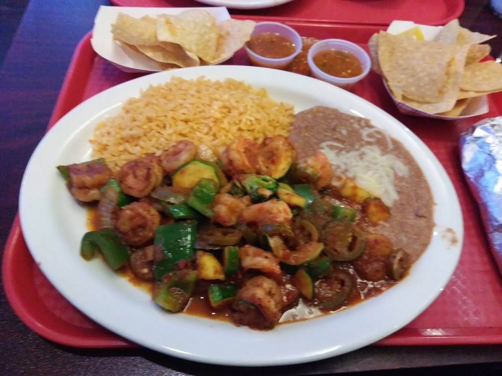 Compadres | Bar & Grill | restaurant | 1687 Hillman St, Tulare, CA 93274, USA | 5596868882 OR +1 559-686-8882