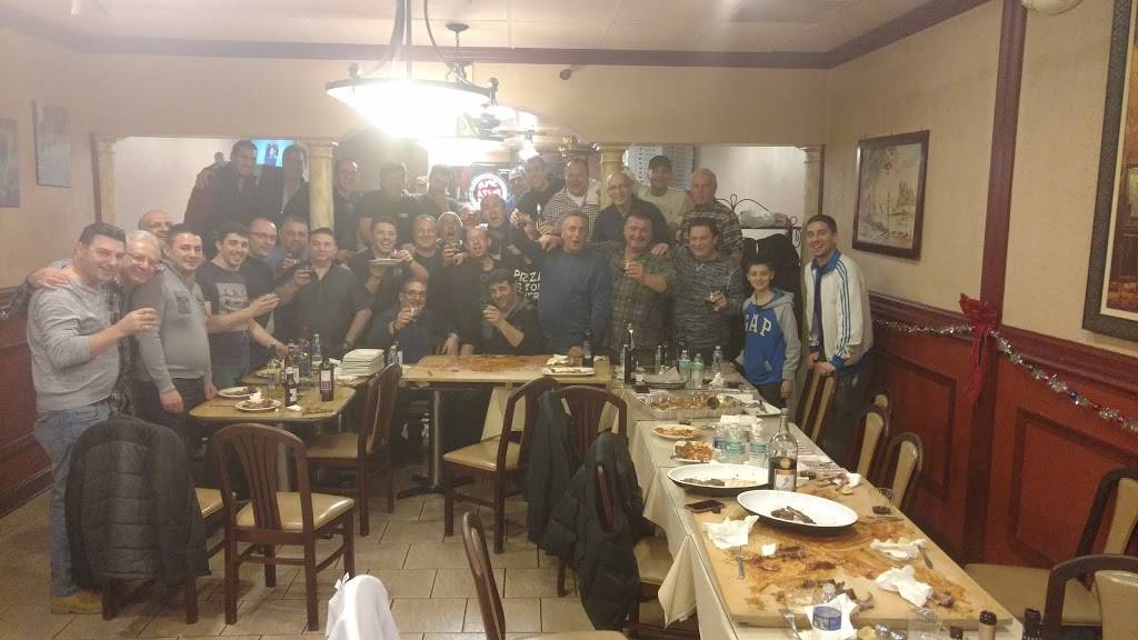 Sals Pizza Randa | restaurant | 240 S West End Blvd # 3 #3, Quakertown, PA 18951, USA | 2155362665 OR +1 215-536-2665