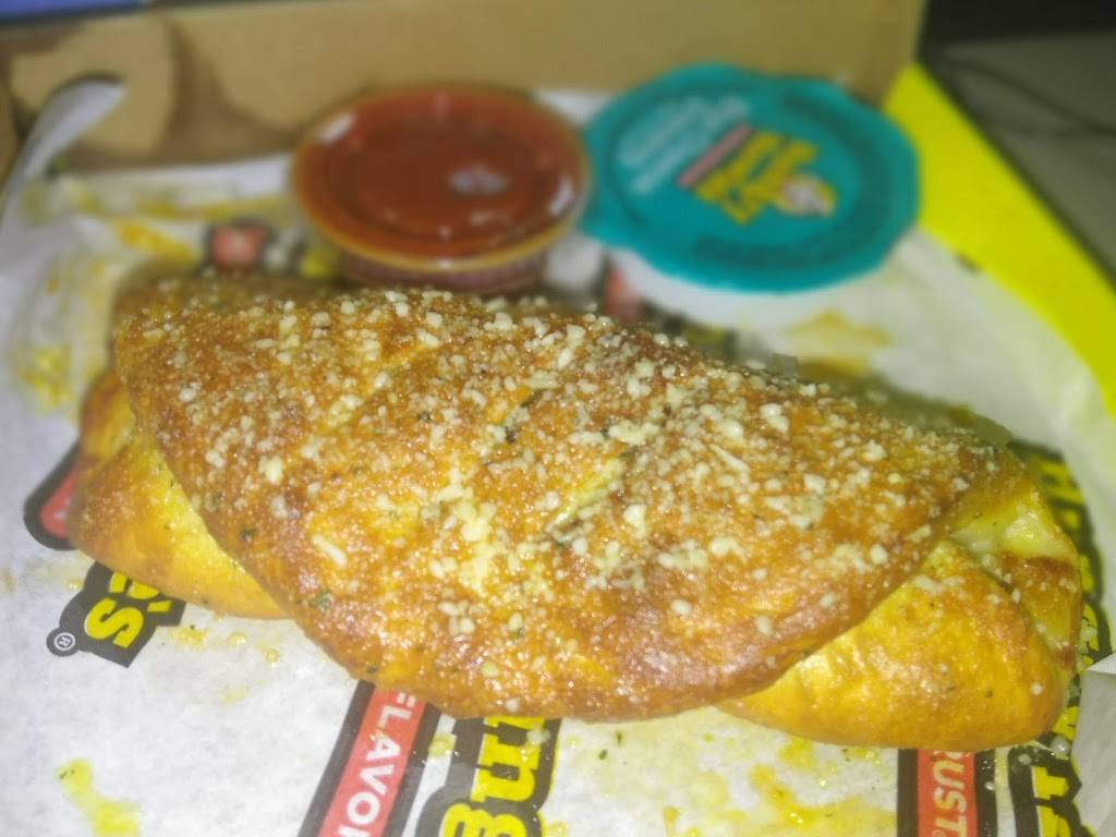 Hungry Howies Pizza | meal delivery | 2004 S Parsons Ave, Seffner, FL 33584, USA | 8136840807 OR +1 813-684-0807