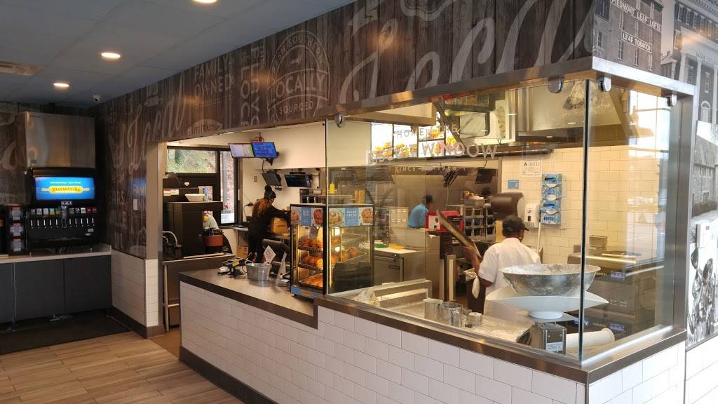 Biscuitville | cafe | 2145 Peters Creek Pkwy, Winston-Salem, NC 27103, USA | 3367235034 OR +1 336-723-5034