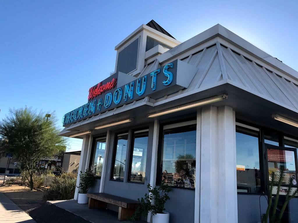 Welcome Chicken and Donuts | restaurant | 1535 E Buckeye Rd, Phoenix, AZ 85034, USA | 6022581655 OR +1 602-258-1655