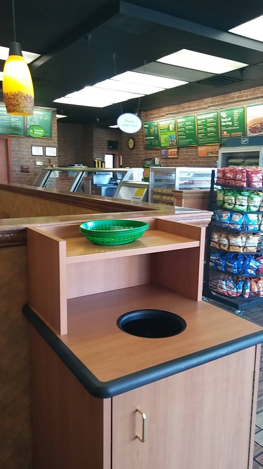 Subway | meal takeaway | 5648 S Redwood Rd Space 78, Taylorsville, UT 84123, USA | 8019043419 OR +1 801-904-3419