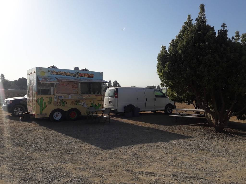 Tacos El Abuelo | restaurant | 145 Masten Ave, Gilroy, CA 95020, USA | 4088499203 OR +1 408-849-9203