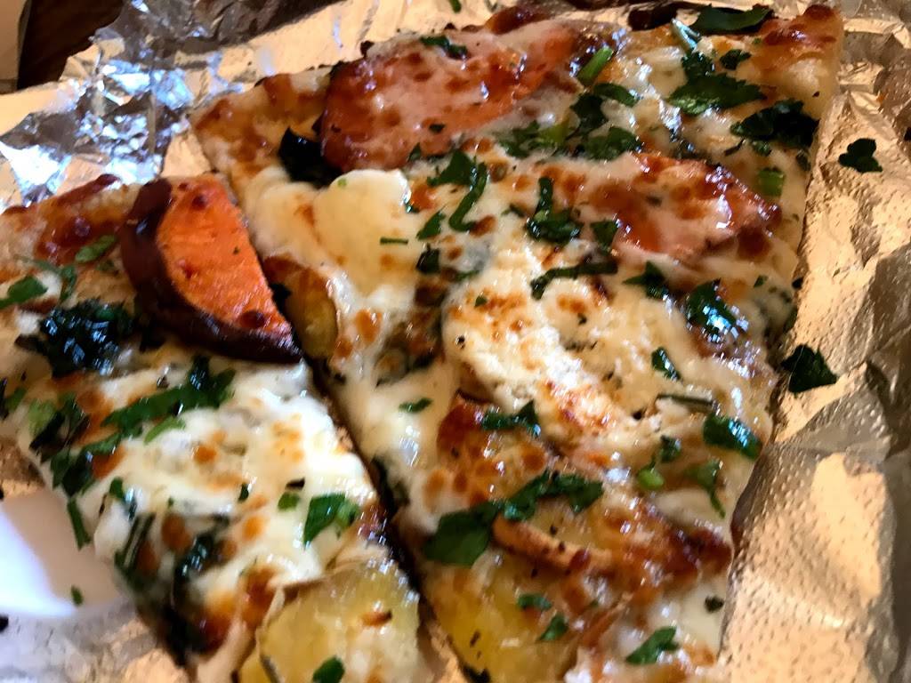 Sliver Pizzeria | restaurant | 2174 Shattuck Ave, Berkeley, CA 94704, USA | 5107051988 OR +1 510-705-1988