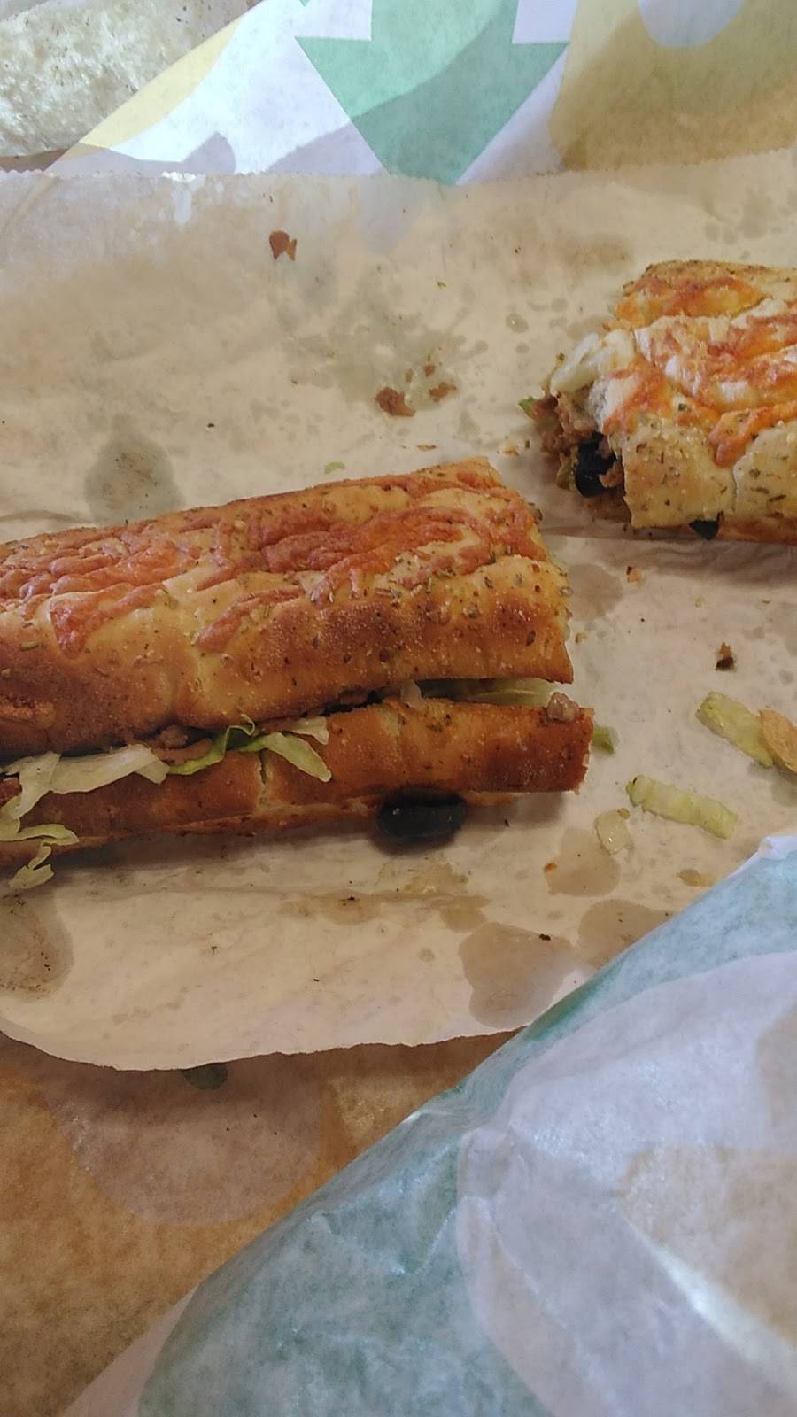 Subway | restaurant | 24 W Commerce St, Hernando, MS 38632, USA | 6624293003 OR +1 662-429-3003