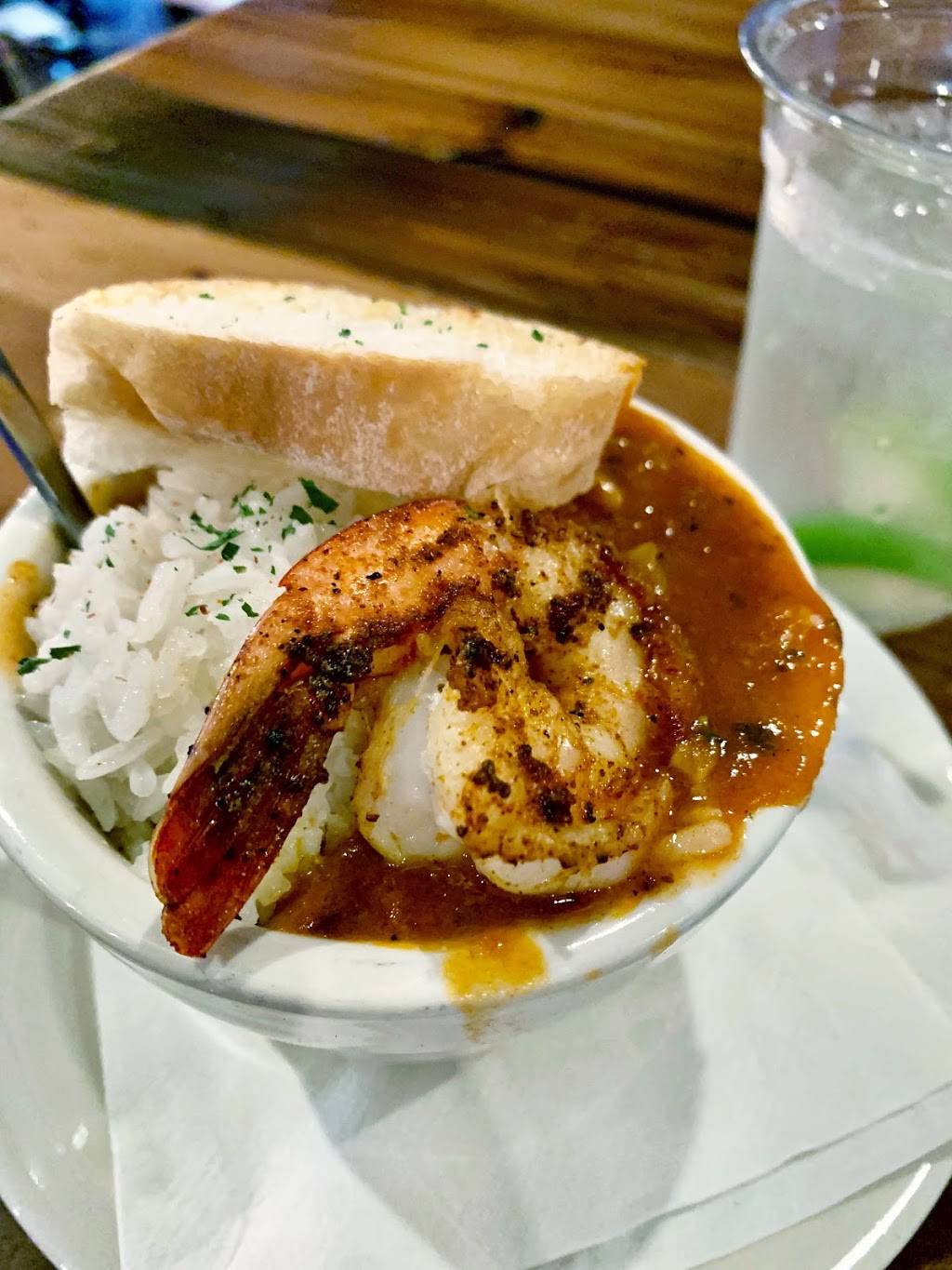 The Bluff | restaurant | 535 S Highland St, Memphis, TN 38111, USA | 9014547771 OR +1 901-454-7771