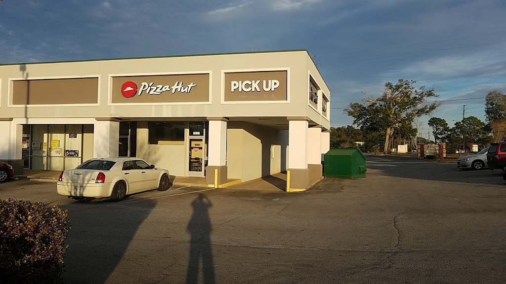 Pizza Hut | meal takeaway | 2221 S Ferdon Blvd #2227, Crestview, FL 32536, USA | 8506829960 OR +1 850-682-9960