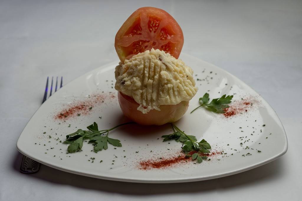 Rancho Mateo | bakery | 9011 Palisade Ave, North Bergen, NJ 07047, USA | 2017585400 OR +1 201-758-5400