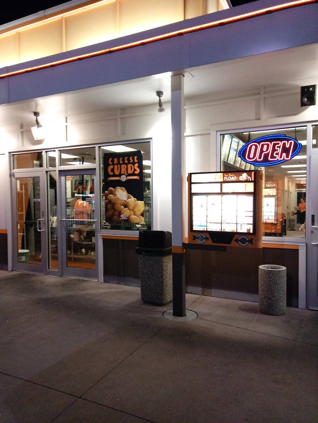 A&W | restaurant | 925 Frontenac Dr, Winona, MN 55987, USA | 5074521030 OR +1 507-452-1030