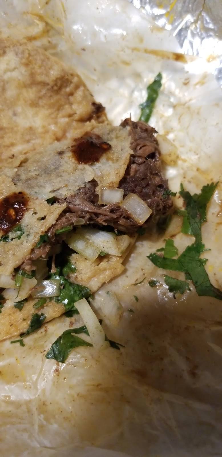 Birrieria Jalisco | restaurant | 2462 W 47th St, Chicago, IL 60632, USA | 7733765117 OR +1 773-376-5117