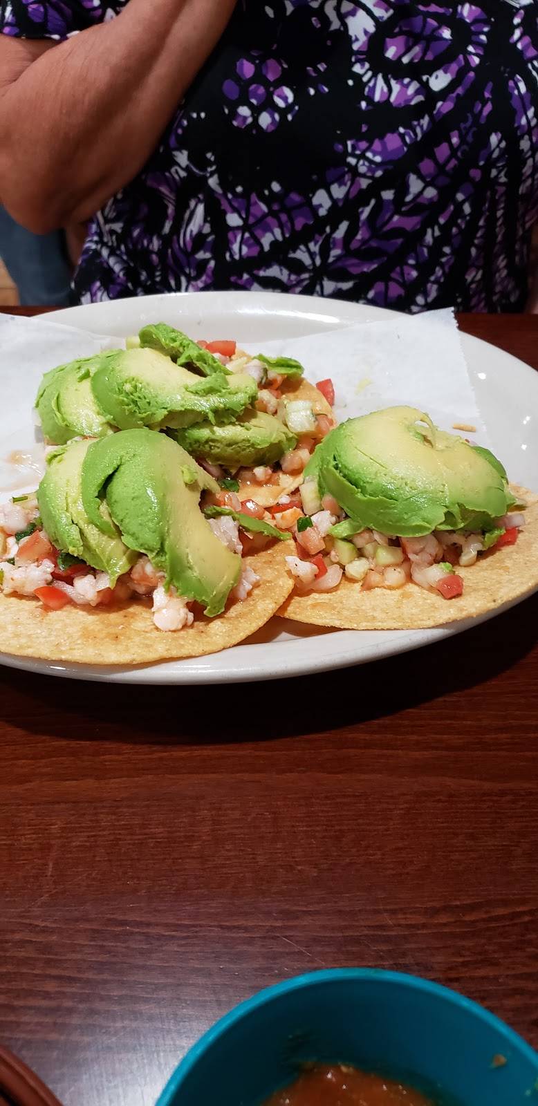 El capitán mariscos y Taqueria | restaurant | 4310 Vance Jackson Rd, San Antonio, TX 78230, USA | 2102365511 OR +1 210-236-5511