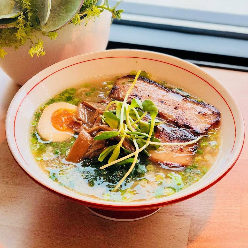 Raku Ramen & Rolls | restaurant | 2424 Midway Dr, Santa Rosa, CA 95405, USA | 7076239668 OR +1 707-623-9668