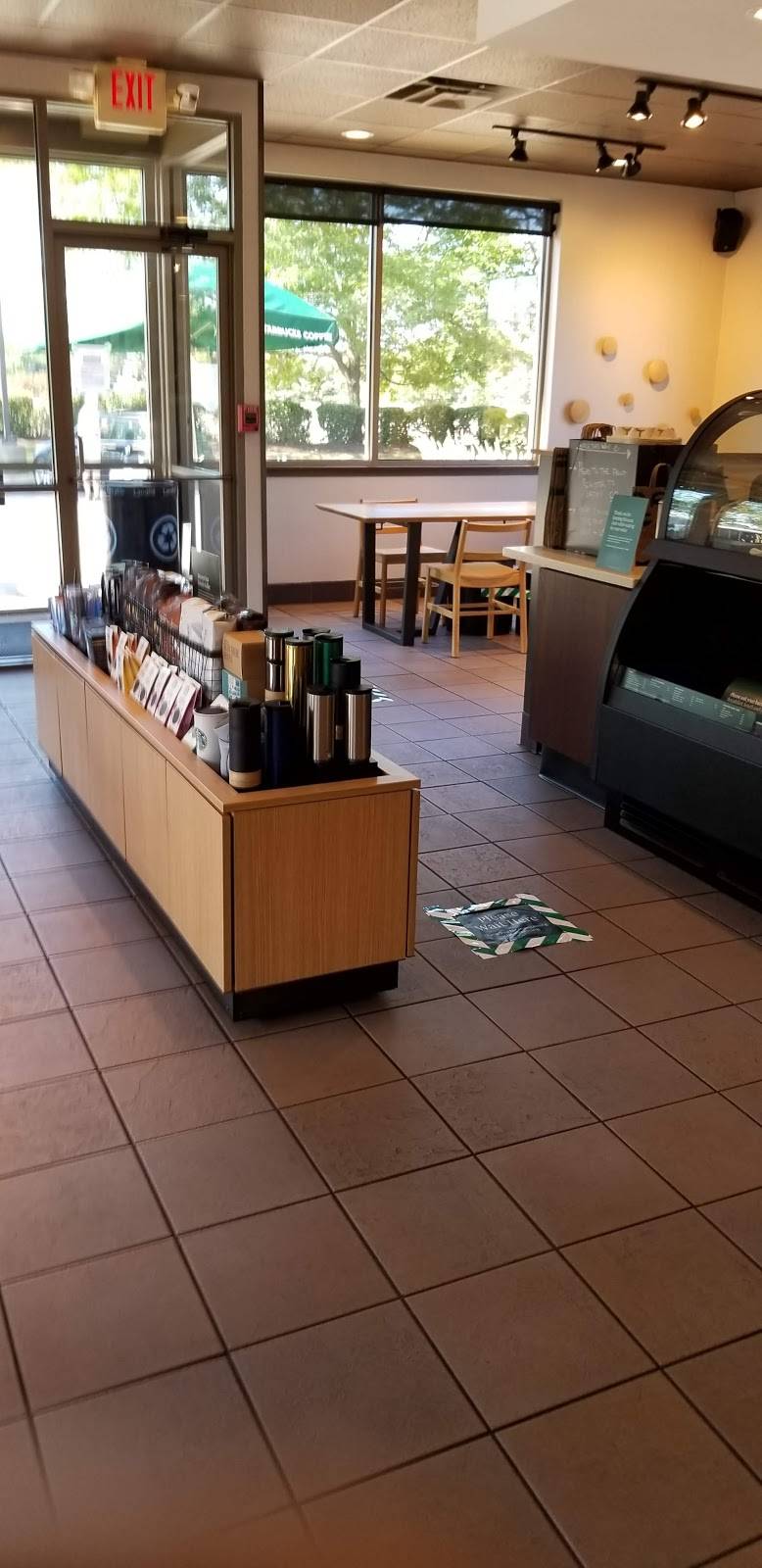 Starbucks | cafe | 1500 Nations Dr, Gurnee, IL 60031, USA | 8473360917 OR +1 847-336-0917