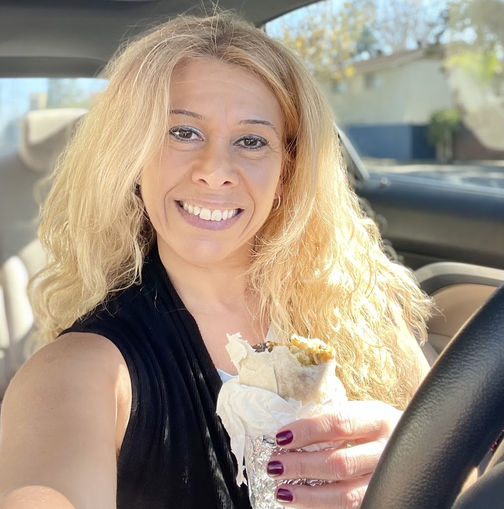 Noho Breakfast Burritos | restaurant | 10900 Magnolia Blvd, North Hollywood, CA 91601, USA | 8188187911 OR +1 818-818-7911