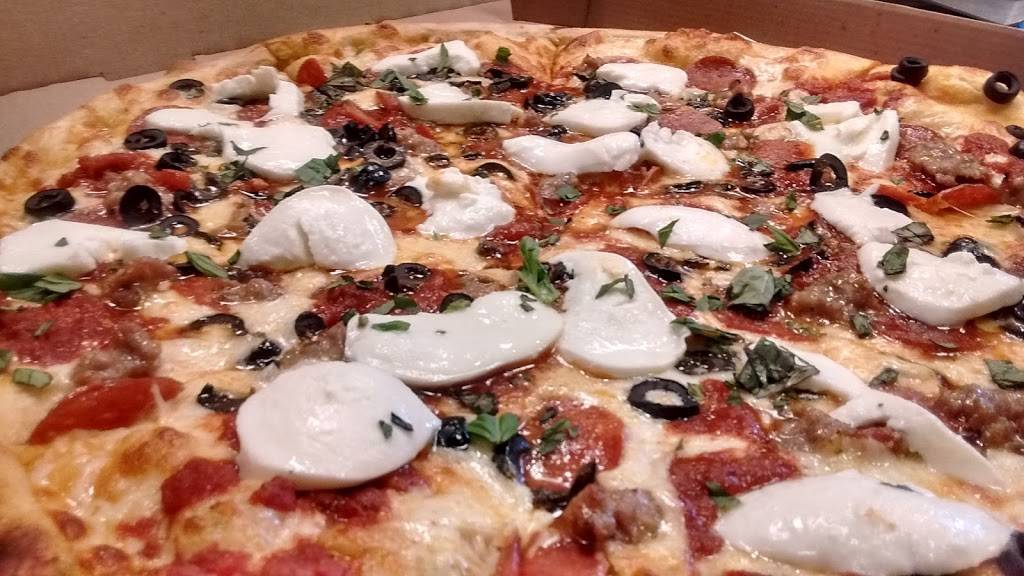 Toscos Pizzeria | restaurant | 400 NY-17M, Monroe, NY 10950, USA | 8457832411 OR +1 845-783-2411