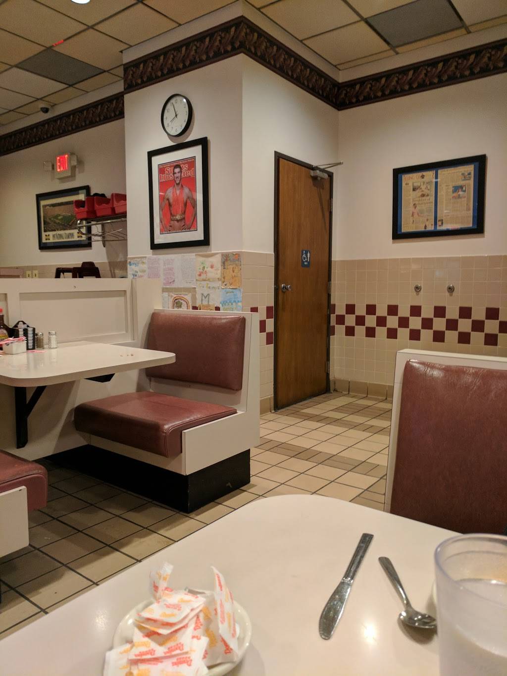 Bennys Family Dining | restaurant | 1952 S Industrial Hwy, Ann Arbor, MI 48104, USA | 7346636302 OR +1 734-663-6302