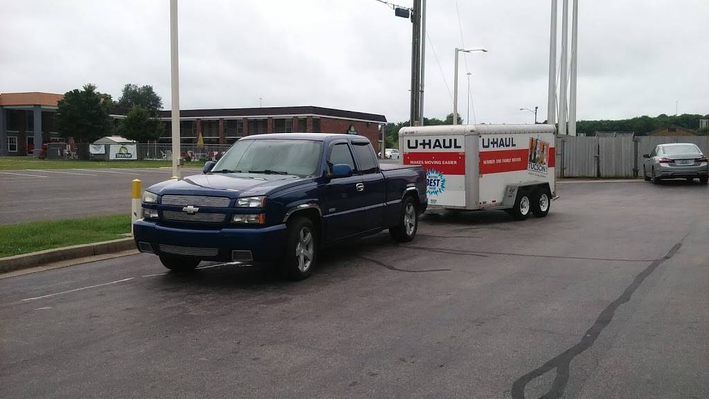 BP | restaurant | 1004 Doyle Ave, Cave City, KY 42127, USA | 2707735287 OR +1 270-773-5287