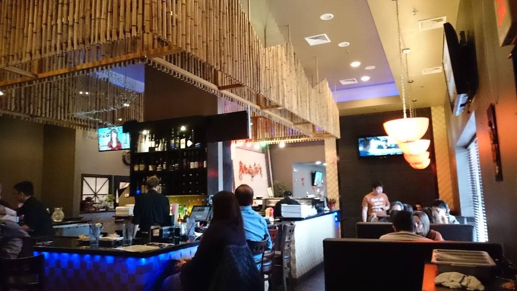 Maki Maki | restaurant | 40 Cummings Park Dr, Woburn, MA 01801, USA | 7813053829 OR +1 781-305-3829