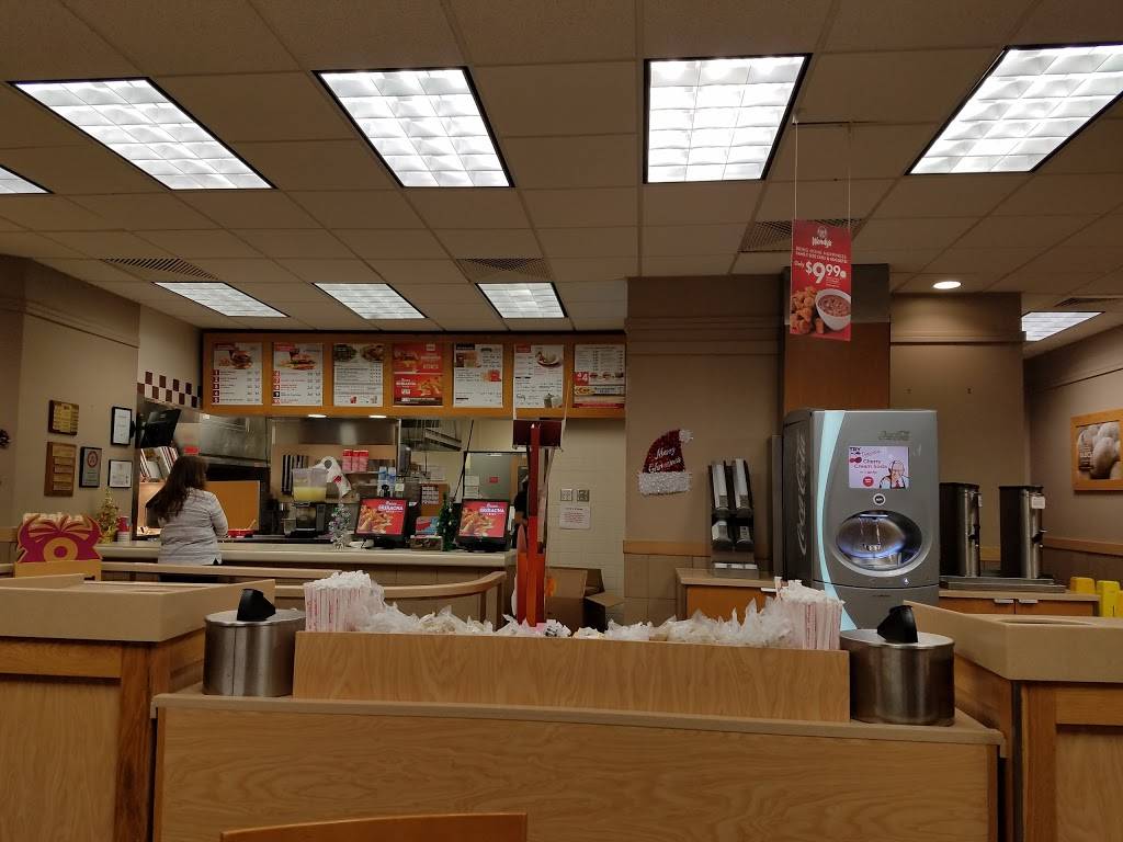 Wendys | restaurant | 8470 SW State Rd 200, Ocala, FL 34481, USA | 3522379416 OR +1 352-237-9416