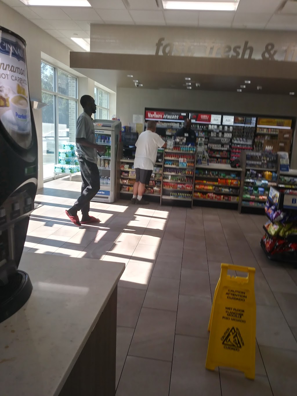 Parkers Kitchen | restaurant | 856 Sea Island Pkwy, St Helena Island, SC 29920, USA | 8438381911 OR +1 843-838-1911