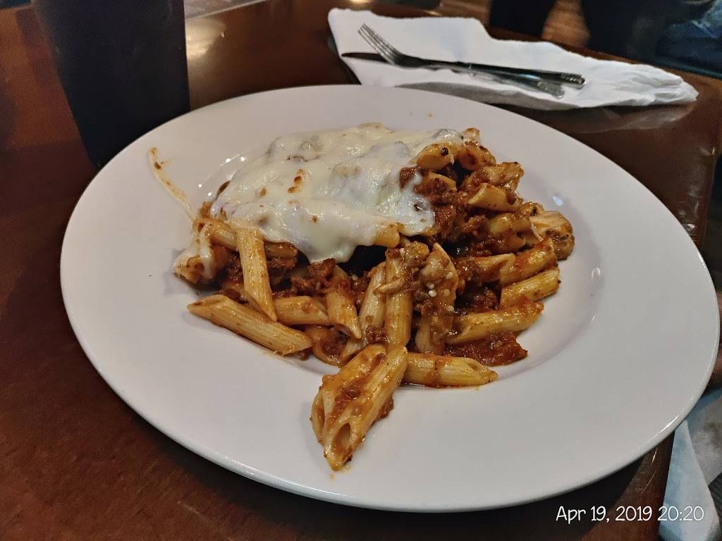 Giovannis Italian Restaurant & Pizzeria | restaurant | 4250 Alafaya Trail #132, Oviedo, FL 32765, USA | 4073595900 OR +1 407-359-5900