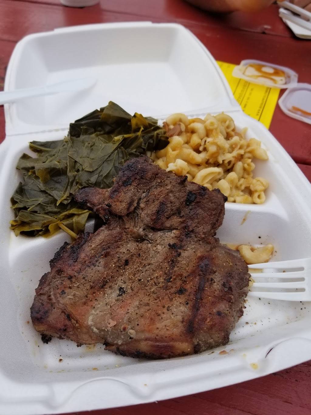 Big Bad Wolfs House of Barbeque | restaurant | 5713 Harford Rd, Baltimore, MD 21214, USA | 4104446422 OR +1 410-444-6422